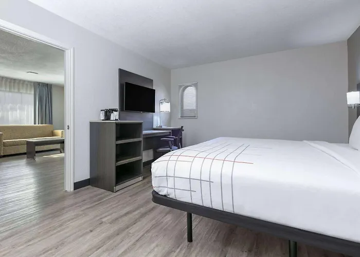 Golf hotel: La Quinta Inn By Wyndham Dallas Uptown